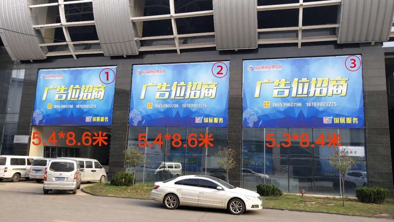 外观检查是室内灯箱验收的第一步。主要关注以下几个方面：